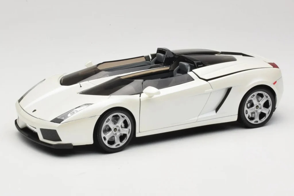 车型 1:18 Lamborghini Gallardo Concept 白色 Mondo Motors