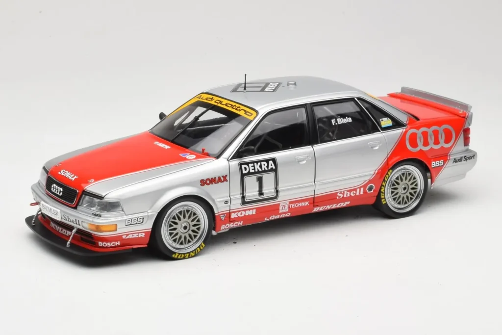 车型 1:18 Audi V8 DTM #1 Team AZR F. Biela DTM Champion 年 1992 Minichamps