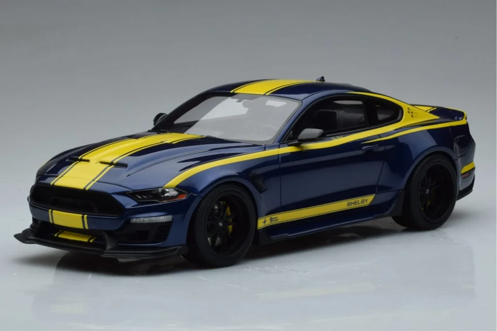 โมเดลรถ 1:18 Ford Mustang S550 Shelby Super Snake สีน้ำเงิน GT Spirit