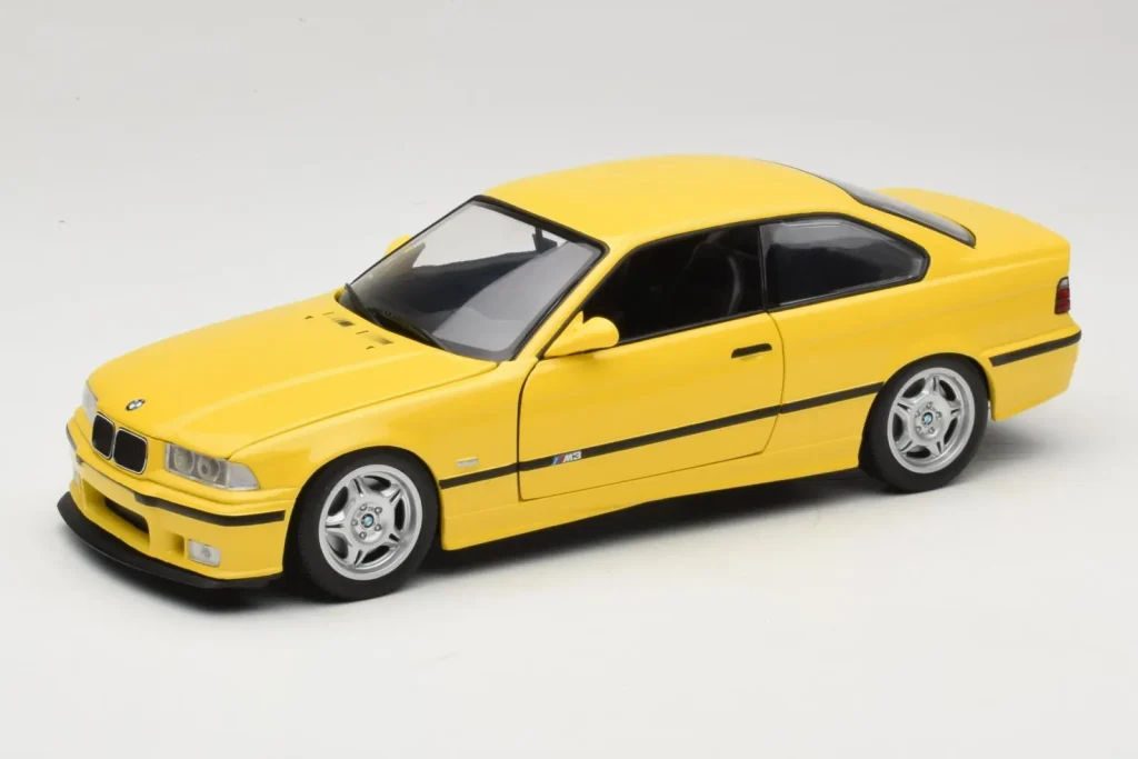 车型 1:18 BMW M3 E36 Dakar 黄色 UT Models