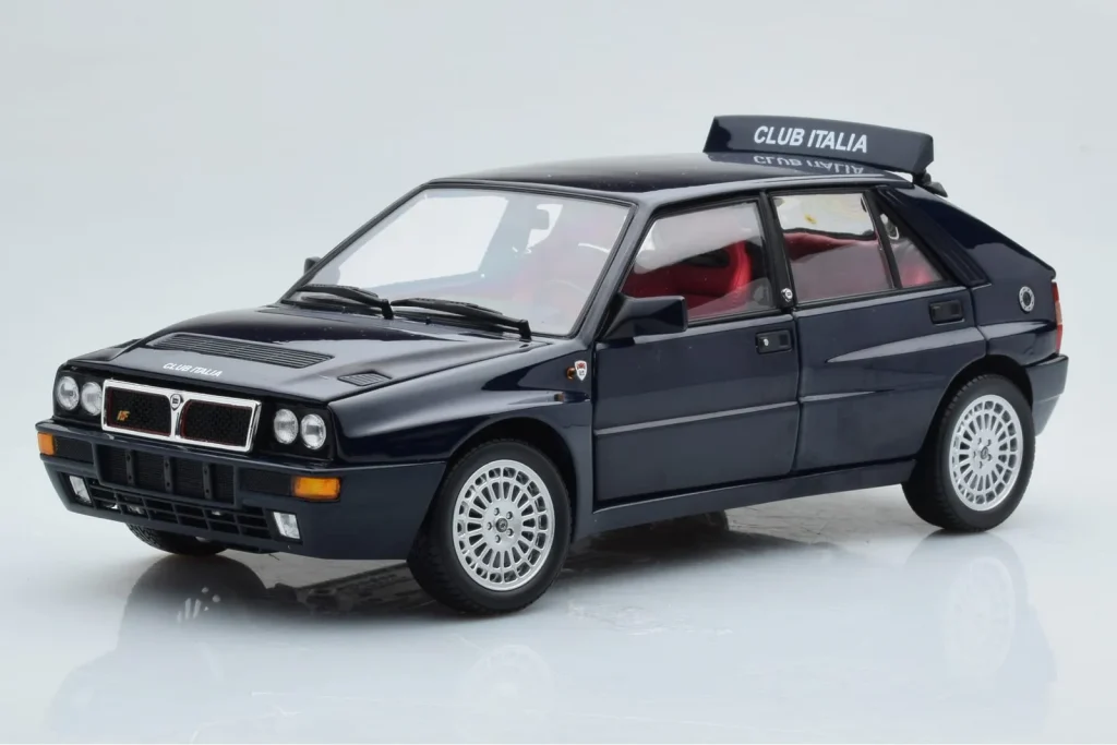 车型 1:18 Lancia Delta HF Integrale Club Italia 蓝色 Kyosho
