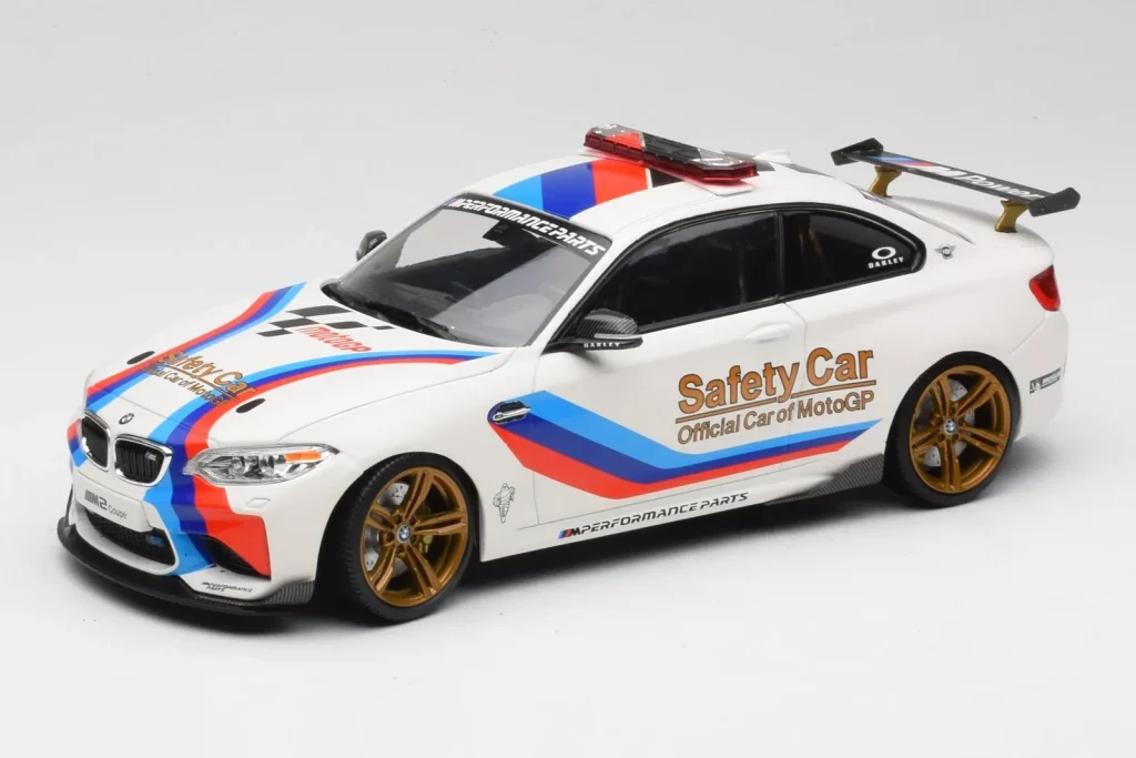 โมเดลรถ 1:18 BMW M2 F87 Safety Car MotoGP ปี 2016 Minichamps (มือสอง)