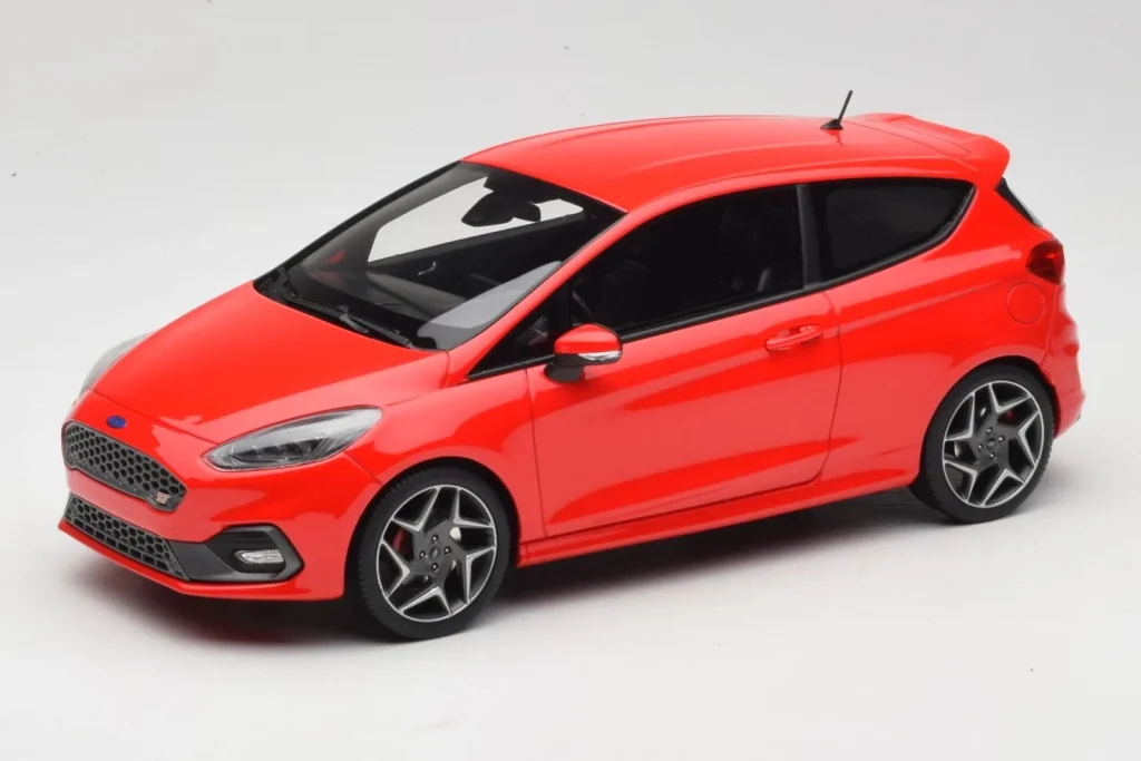车型 1:18 Ford Fiesta Mk8 ST 红色 DNA