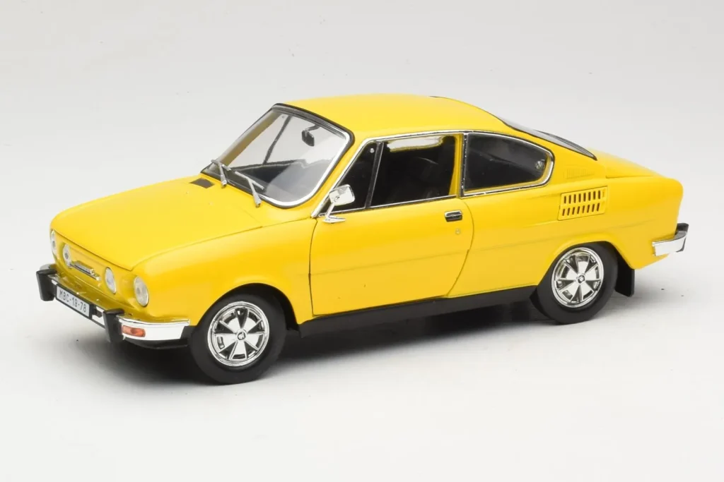 โมเดลรถ 1:18 Skoda 110R Coupe สีเหลือง Abrex (มือสอง)
