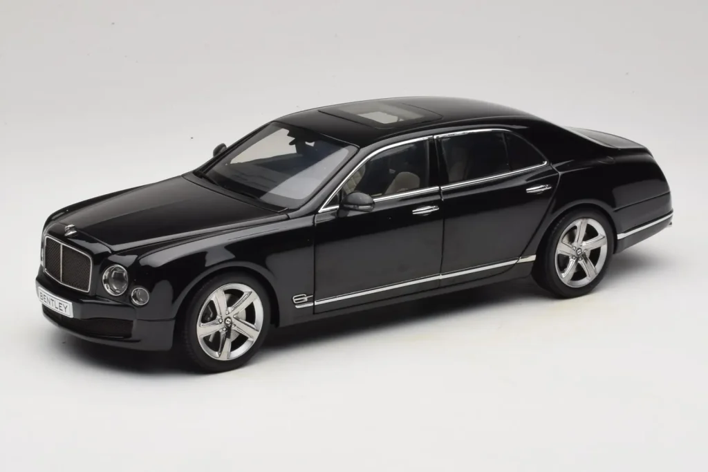 Model 1:18 Bentley Mulsanne Speed Onyx Black Kyosho
