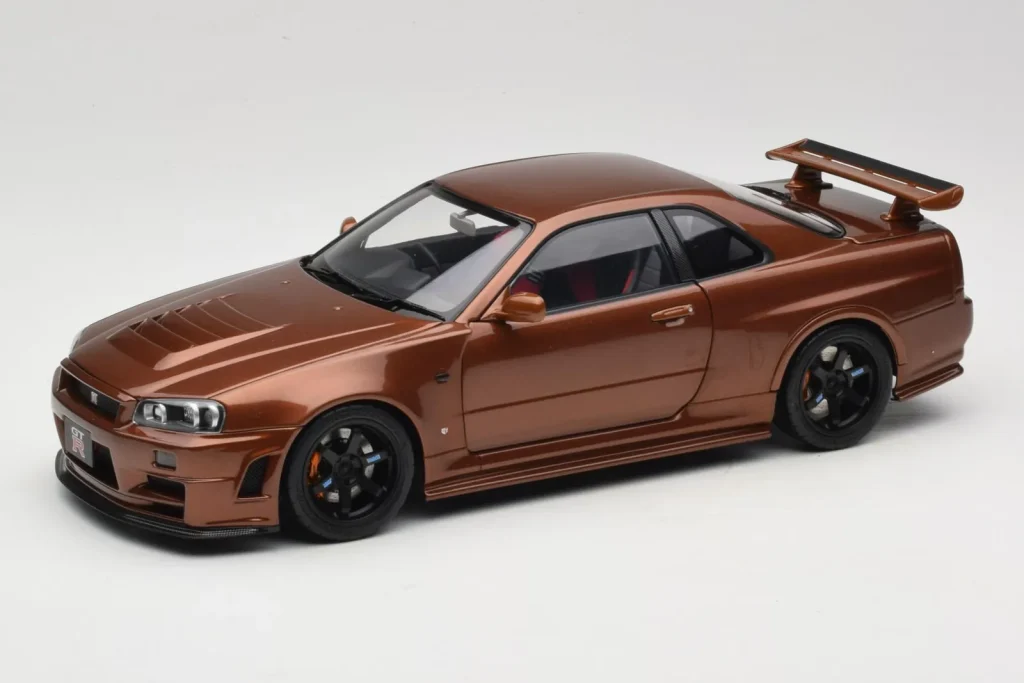 โมเดลรถ 1:18 Nissan Skyline GT-R R34 Customized สีบรอนซ์เมทัลลิก MotorHelix