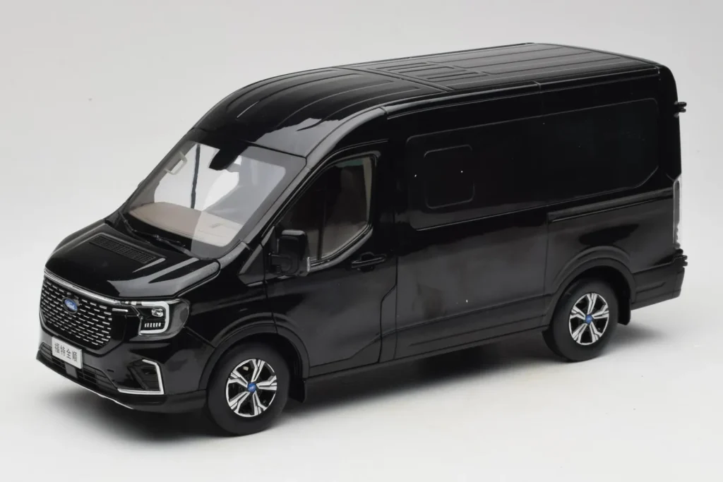 โมเดลรถ 1:18 Ford Transit สีดำ JMC