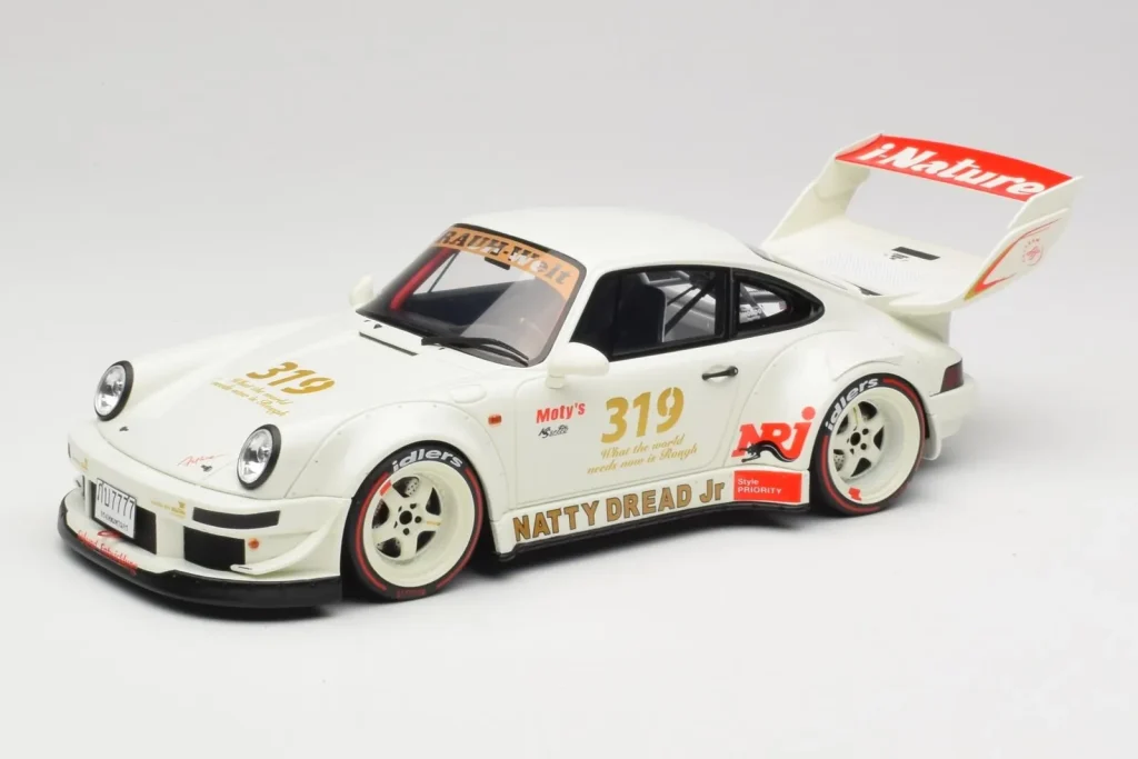 Model 1:18 Porsche 911 964 RWB Natty Dread GT Spirit