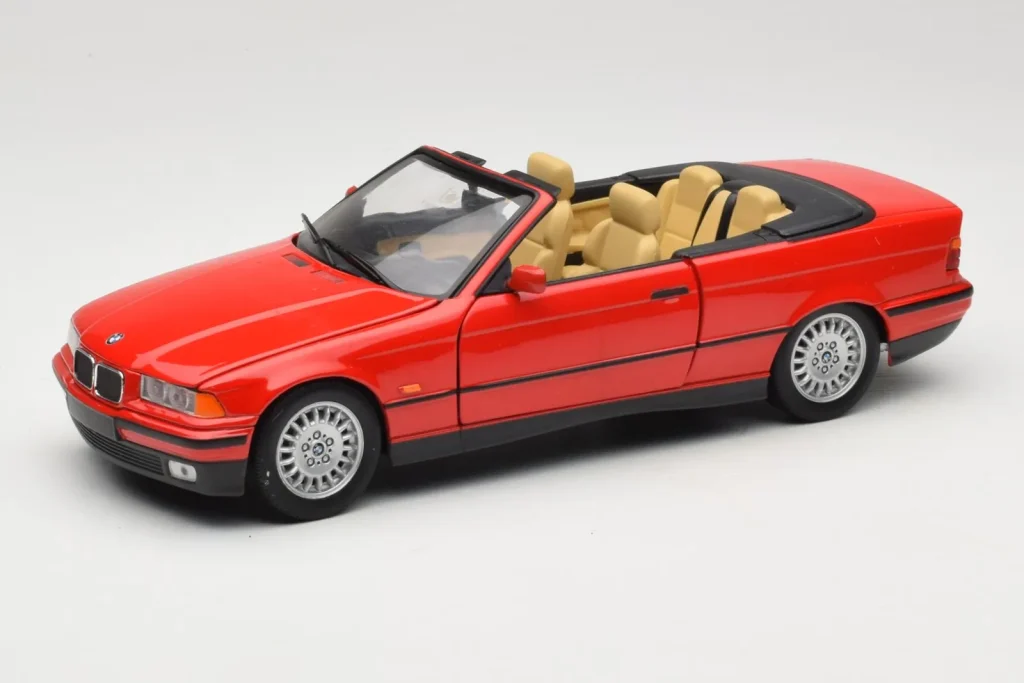 车型 1:18 BMW 3 Series E36 Cabriolet 红色 UT Models