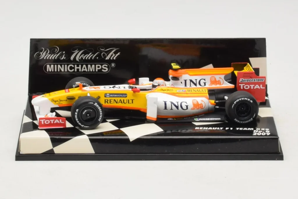车型 1:43 Renault R29 #8 N. Piquet Jr. F1 年 2009 Minichamps