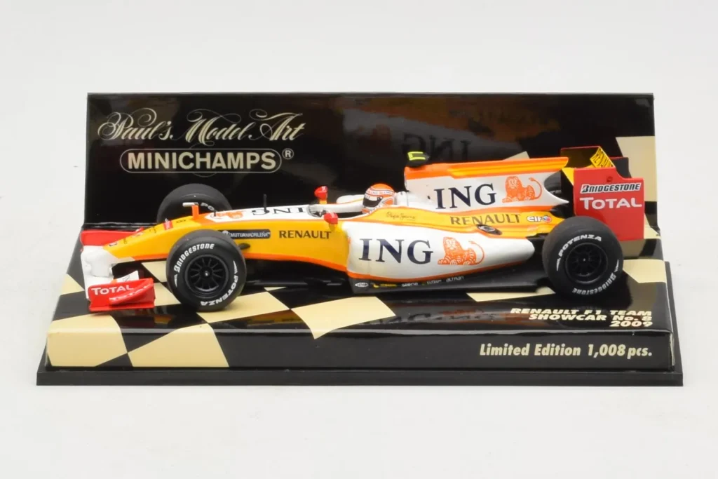 车型 1:43 Renault R29 #8 N. Piquet Jr. Showcar F1 年 2009 Minichamps