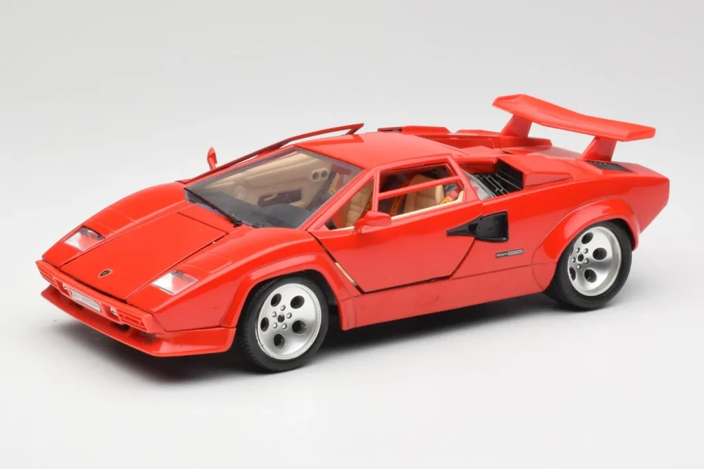 车型 1:18 Lamborghini Countach 红色 Bburago [3047-M1]