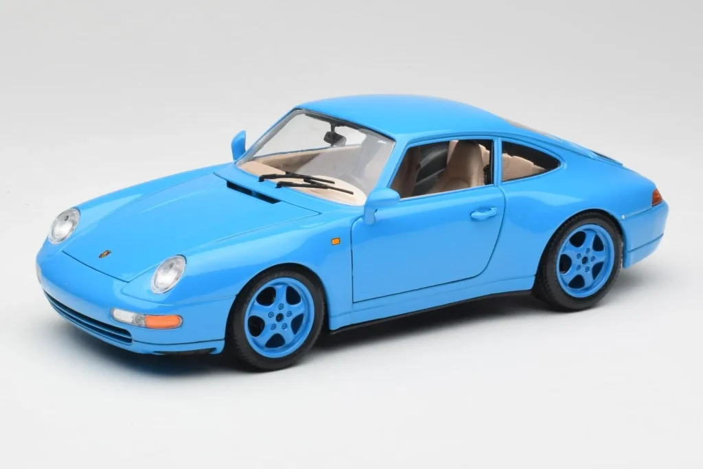 โมเดลรถ 1:18 Porsche 911 993 Carrera สีน้ำเงิน Bburago (มือสอง)