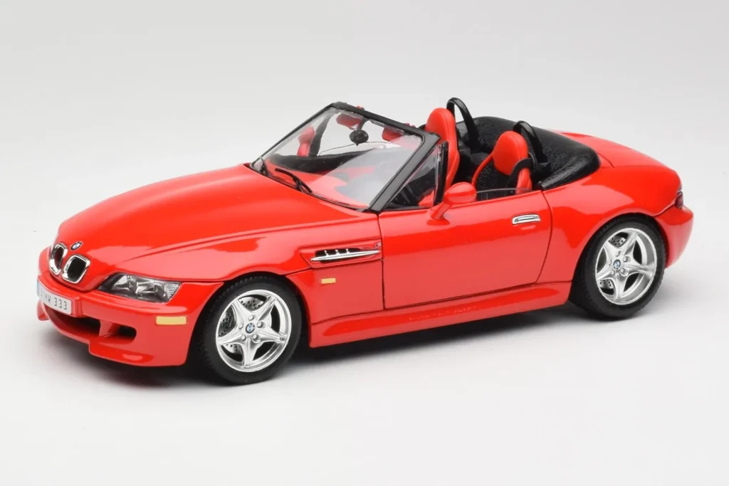 车型 1:18 BMW Z3 E36/7 Roadster 红色 Bburago