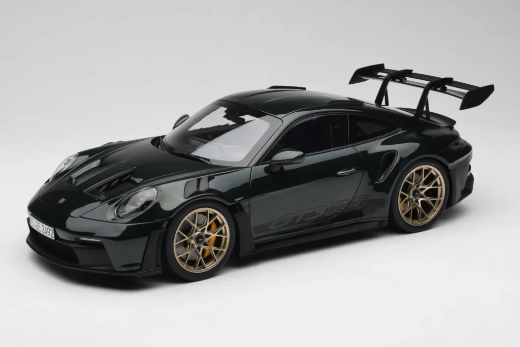 โมเดลรถ 1:12 Porsche 911 992 GT3 RS Jet Green Metallic Black Norev