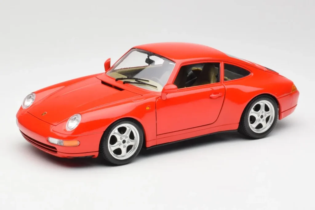 车型 1:18 Porsche 911 993 Carrera 红色 Bburago