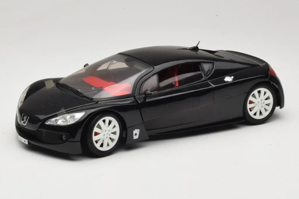 โมเดลรถ 1:18 Peugeot RC Pique สีดำ Solido (มือสอง)