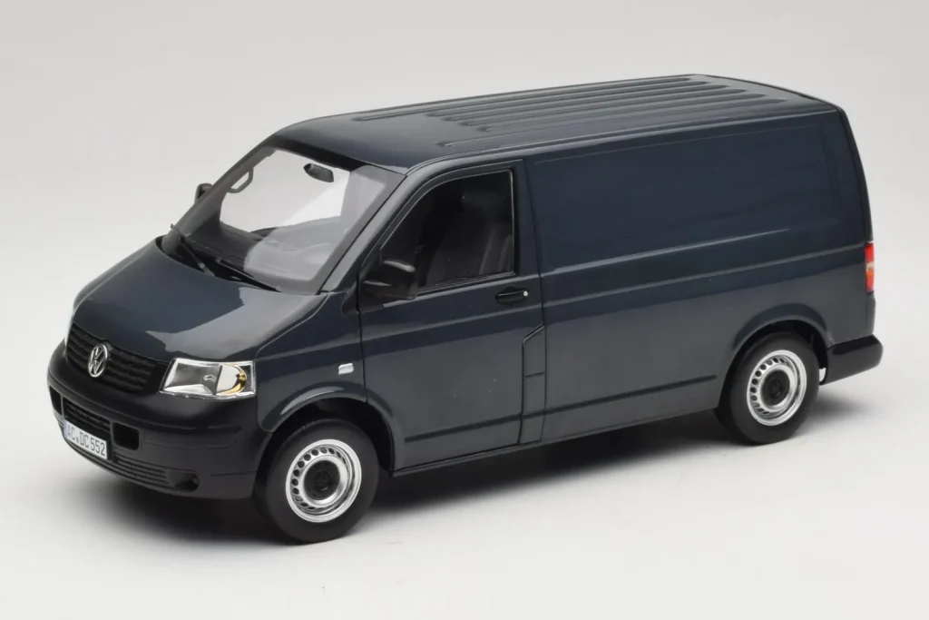 车型 1:18 Volkswagen Transporter T5 灰色 Norev
