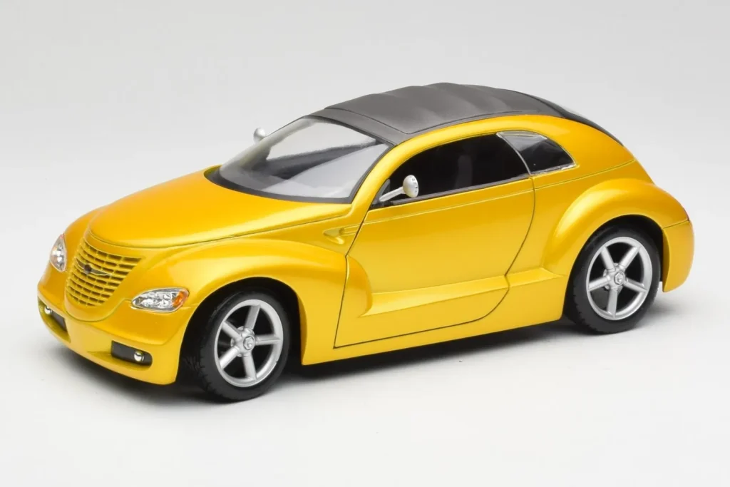 โมเดลรถ 1:18 Chrysler Pronto Cruizer สีทอง Maisto [37800] (มือสอง)