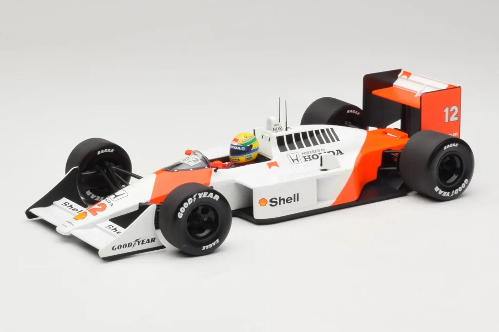 Model 1:18 McLaren MP4/4 Honda #12 A. Senna Marlboro McLaren F1 World Champion year 1988 Minichamps