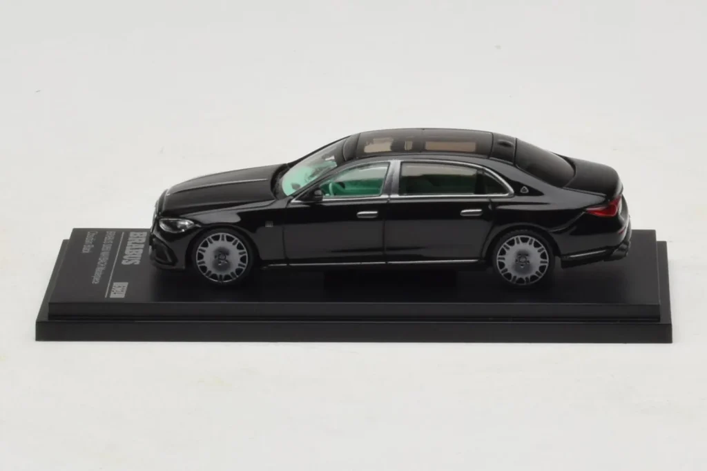 车型 1:64 Mercedes Maybach S-Class W223 Brabus S850 Masterpiece Obsidian 黑色 Almost Real