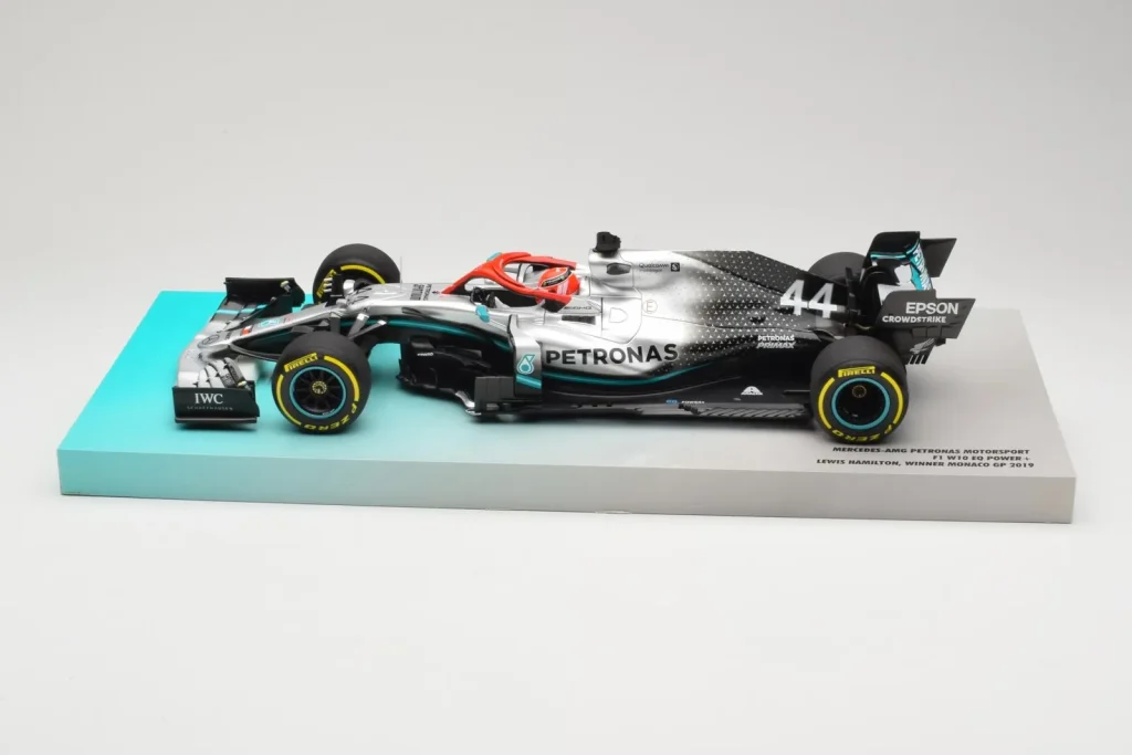 车型 1:18 Mercedes AMG Petronas W10 EQ Power+ #44 L. Hamilton Monaco GP Winner 年 2019 Minichamps [113190644]