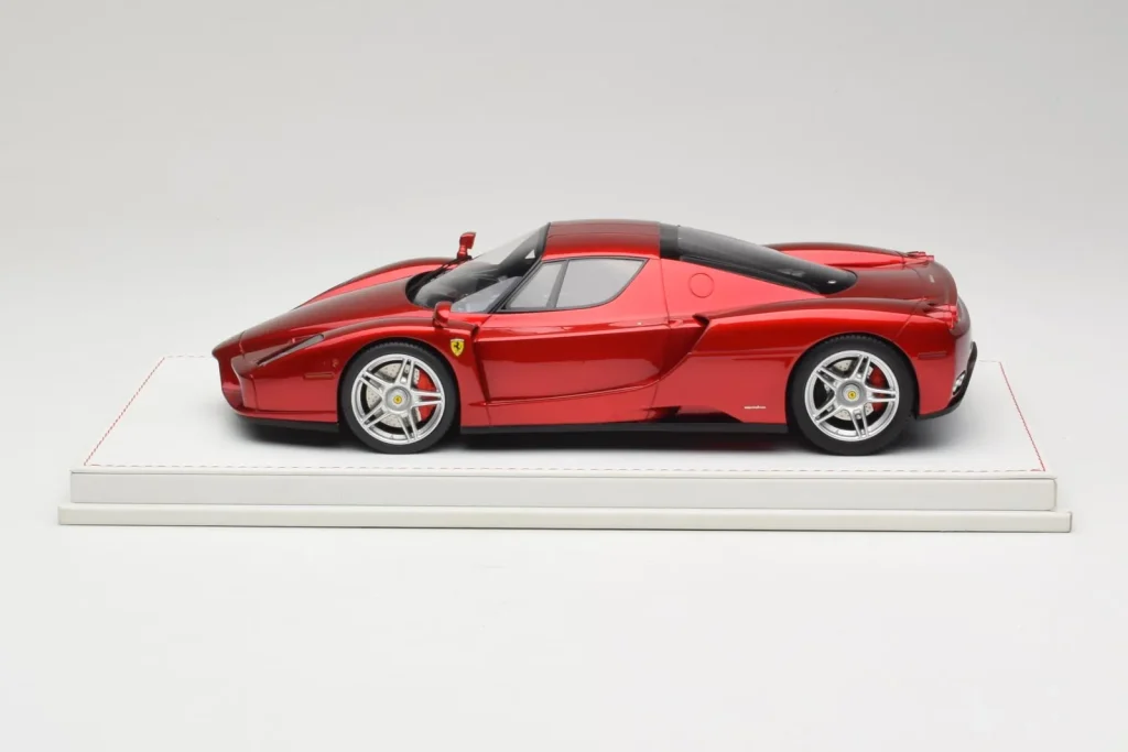 车型 1:18 Ferrari Enzo Candy 红色 AB Models