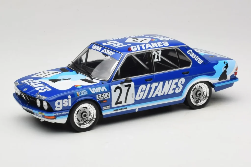 车型 1:18 BMW 528i E28 #27 24 Hours of Spa 年 1982 IXO