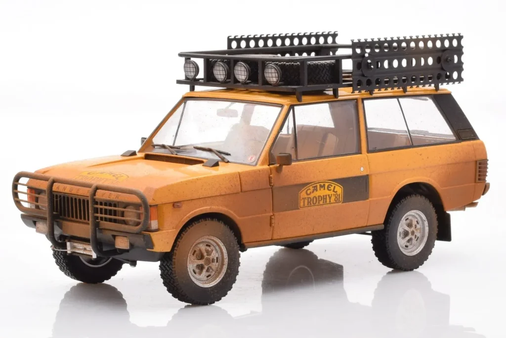 โมเดลรถ 1:18 Land Rover Defender 90 Camel Trophy Sumatra ปี 1981 Almost Real (มือสอง)