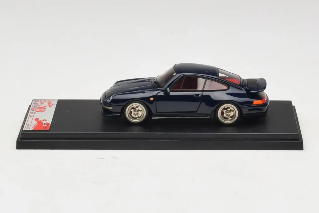 车型 1:43 Porsche 911 993 Turbo S Dark Blue MR Collection