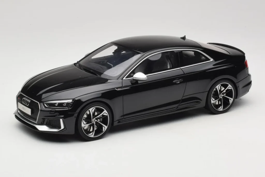 Model 1:18 Audi RS5 B9 Coupe Black GT Spirit