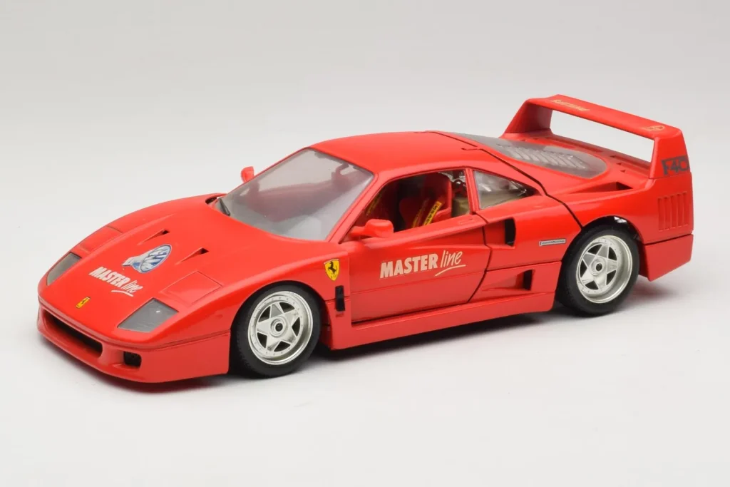 Model 1:18 Ferrari F40 Evoluzione Red Master Line Bburago