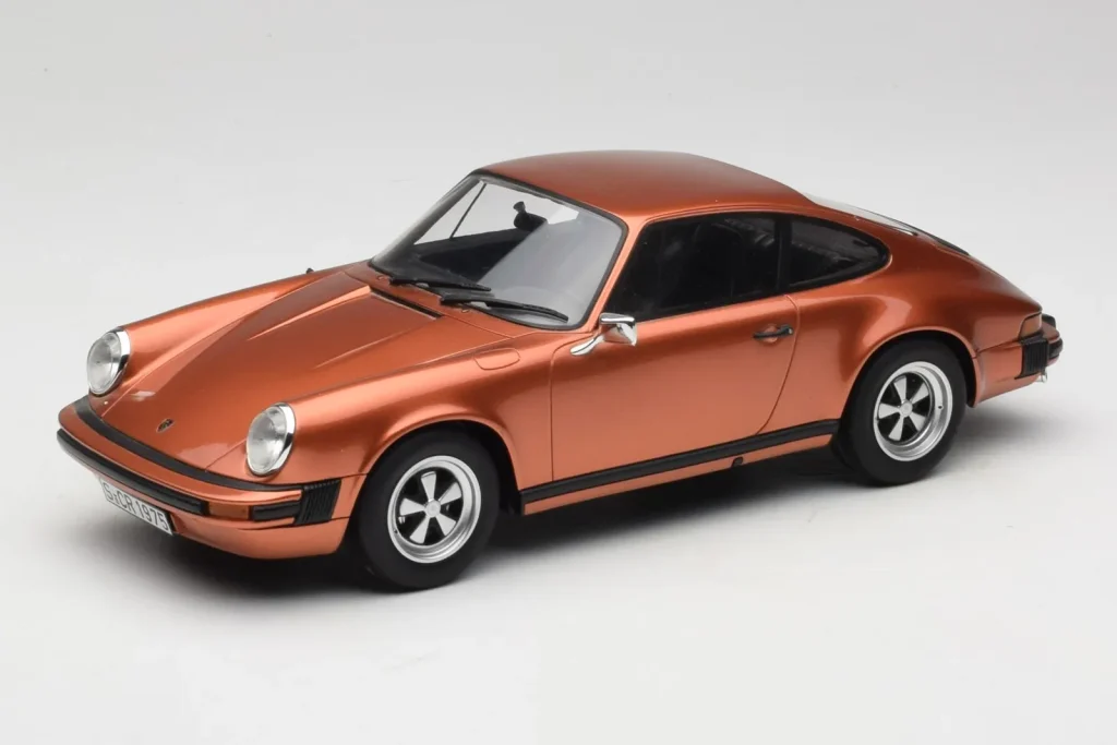 车型 1:18 Porsche 911 G-Series Carrera 2.7 Rust 橙色 GT Spirit