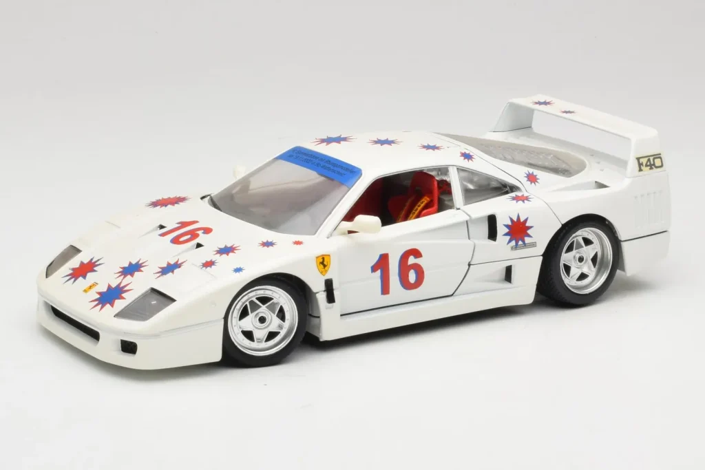 Model 1:18 Ferrari F40 #16 Borsenmodells White Limited Edition 333 pcs year 1987 Bburago