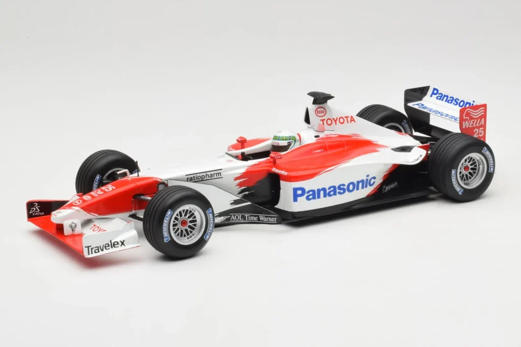 Model 1:18 Toyota TF102 #25 A. McNish Panasonic Toyota Racing Showcar year 2002 Minichamps