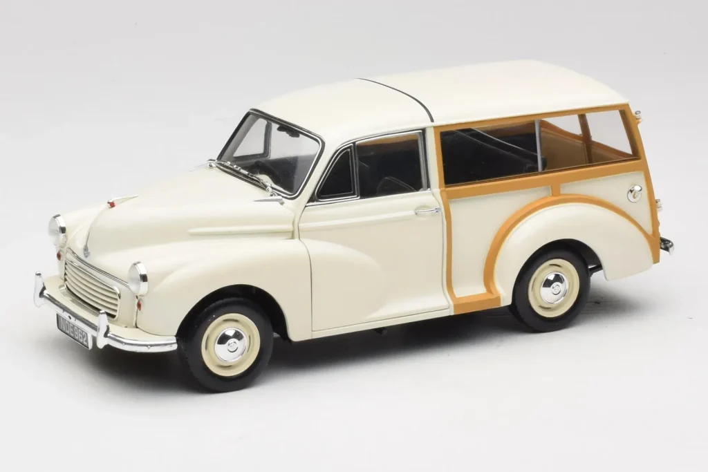车型 1:18 Morris Minor Traveller 白色 Minichamps