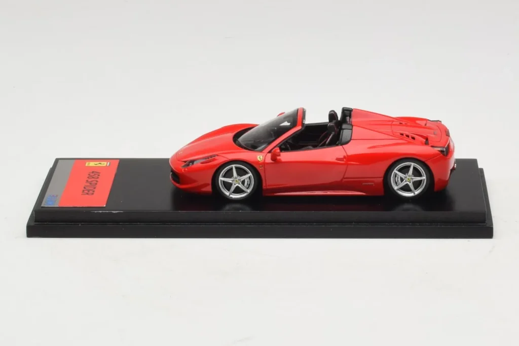 Model 1:43 Ferrari 458 Spider red Fujimi