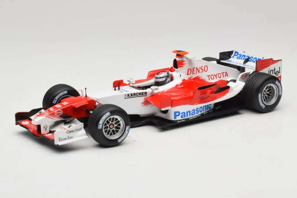 Model 1:18 Toyota TF105 #16 J. Trulli Panasonic Toyota Racing year 2005 Minichamps