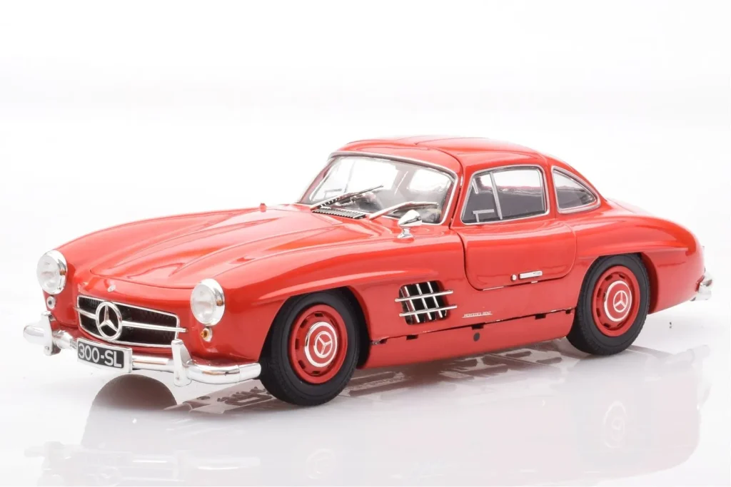 车型 1:18 Mercedes 300 SL W198 Gullwing 红色 Minichamps