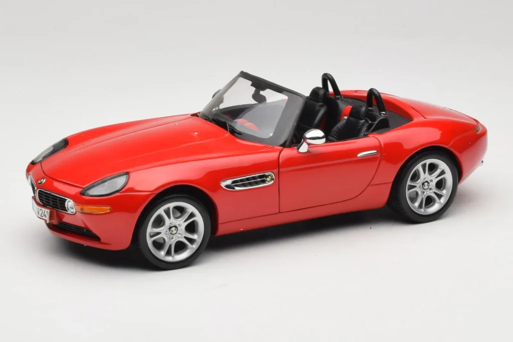 Model 1:18 BMW Z8 red Kyosho