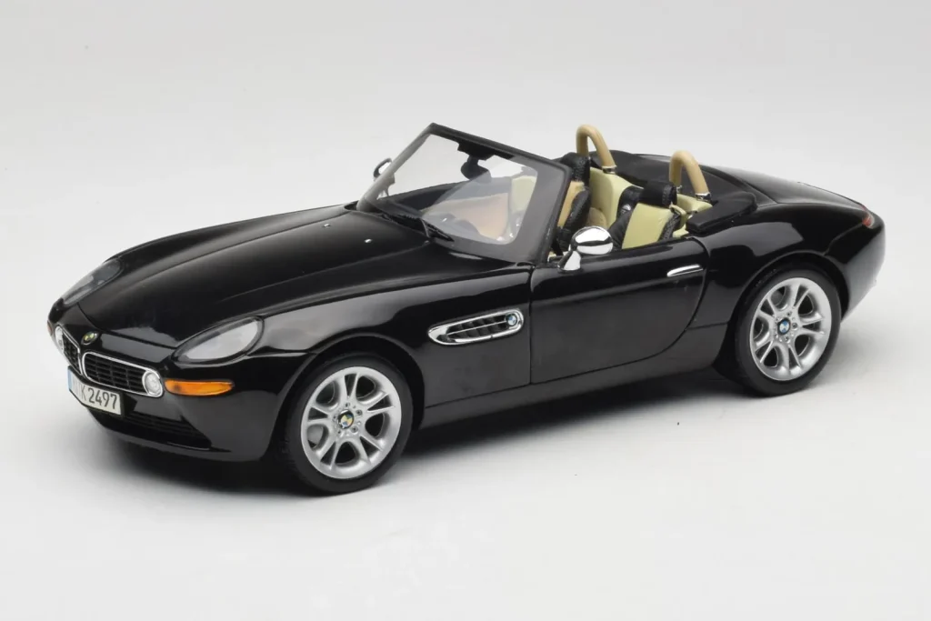 Model 1:18 BMW Z8 Black Kyosho