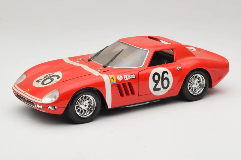 车型 1:18 Ferrari 250 GTO #26 红色 Guiloy