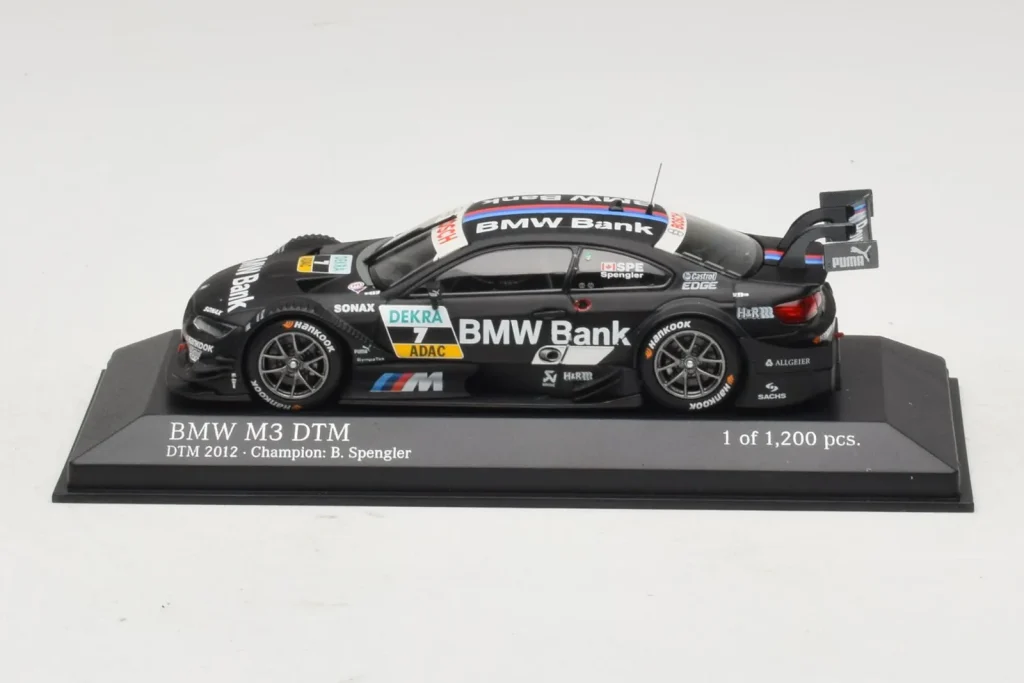 车型 1:43 BMW M3 E92 #7 B. Spengler BMW Team Schnitzer DTM Champion 年 2012 Minichamps