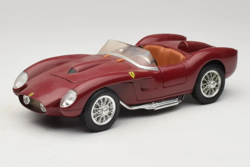 โมเดลรถ 1:18 Ferrari Testa Rossa Dark Red Shell (มือสอง)