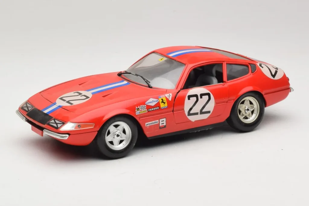 โมเดลรถ 1:18 Ferrari 365 GTB/4 Daytona #22 ปี 1969 สีแดง Techno Giodi (มือสอง)