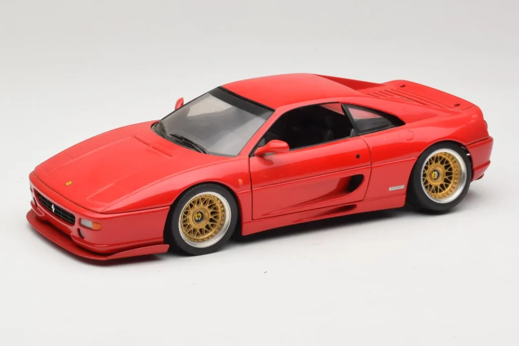 โมเดลรถ 1:18 Ferrari F355 Berlinetta Red With Custom Gold Wheels UT Models (มือสอง)