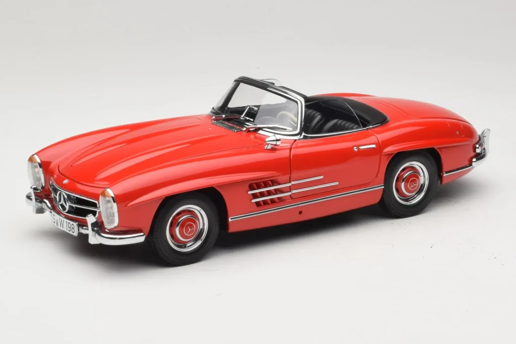 โมเดลรถ 1:18 Mercedes 300 SL Roadster สีแดง Minichamps (มือสอง)