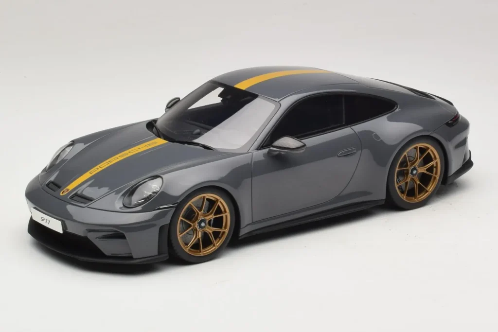 Model 1:18 Porsche 911 992.2 GT3 Touring State Grey Neo GT Spirit
