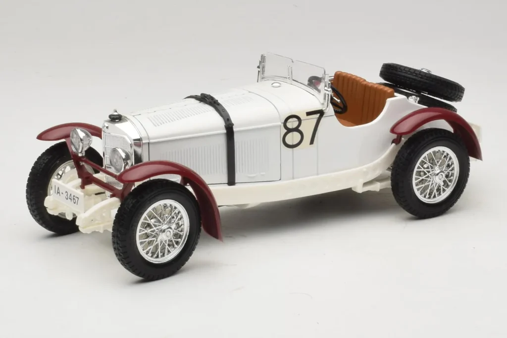 โมเดลรถ 1:18 Mercedes SSKL #87 R. Caracciola Mille Miglia 1931 Bburago (มือสอง)