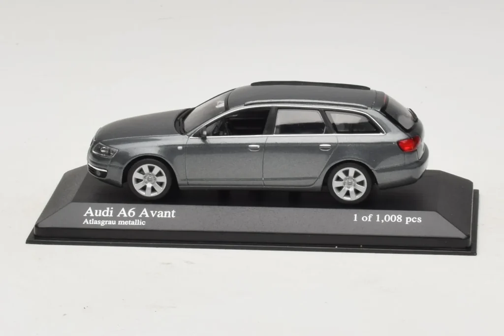โมเดลรถ 1:43 Audi A6 C6 Avant สีเทาเมทัลลิก Minichamps (มือสอง)